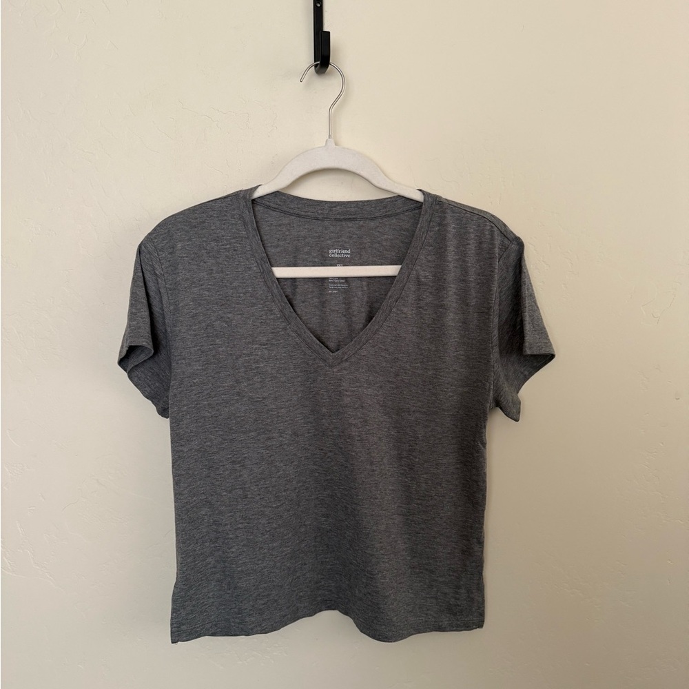 Girlfriend Collective Grey V-Neck Tee - XXS - NWT